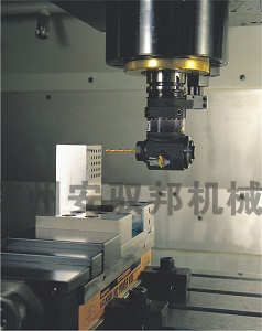 MST數(shù)控角度頭現(xiàn)場(chǎng)加工圖片